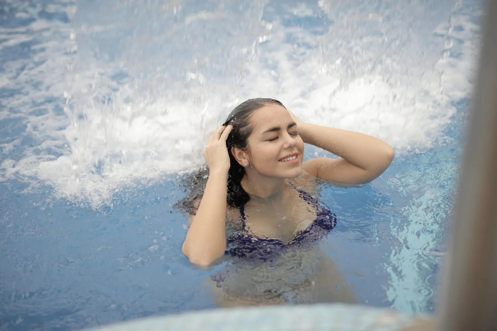 Signs Your Saltwater Chlorine Generator Needs Attention